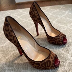 Christian Louboutin Brown Leopard Print Calf Hair Dorispky Peeptoe Pumps SZ 37.5